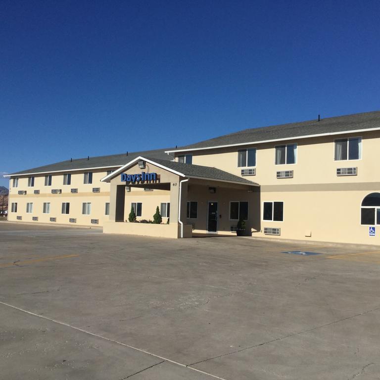 Days Inn By Wyndham Hurricane/Zion National Park Area Zewnętrze zdjęcie